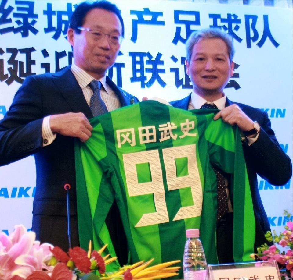 韩媒：中国男足不自律，必须揍他们一顿才听话，难怪沦为亚洲弱队